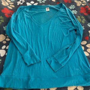 Small Pink blue long sleeve blue shirt